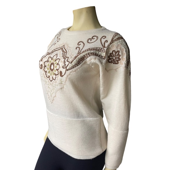 Dells Knit Embroidered 100% Merino Wool Vintage Sweater Top - Picture 2 of 10
